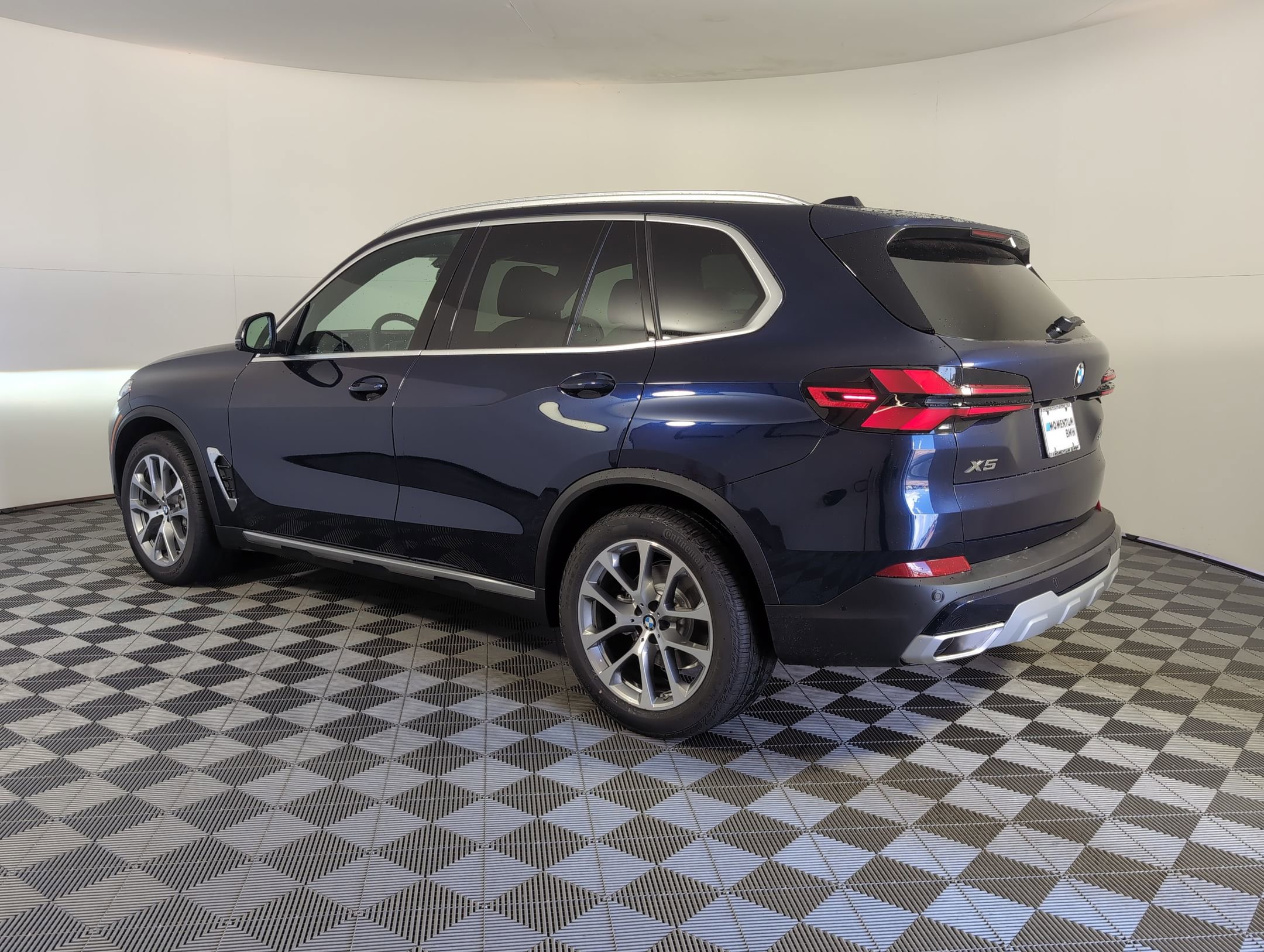 2026 Bmw X5 sDrive40i photo 2