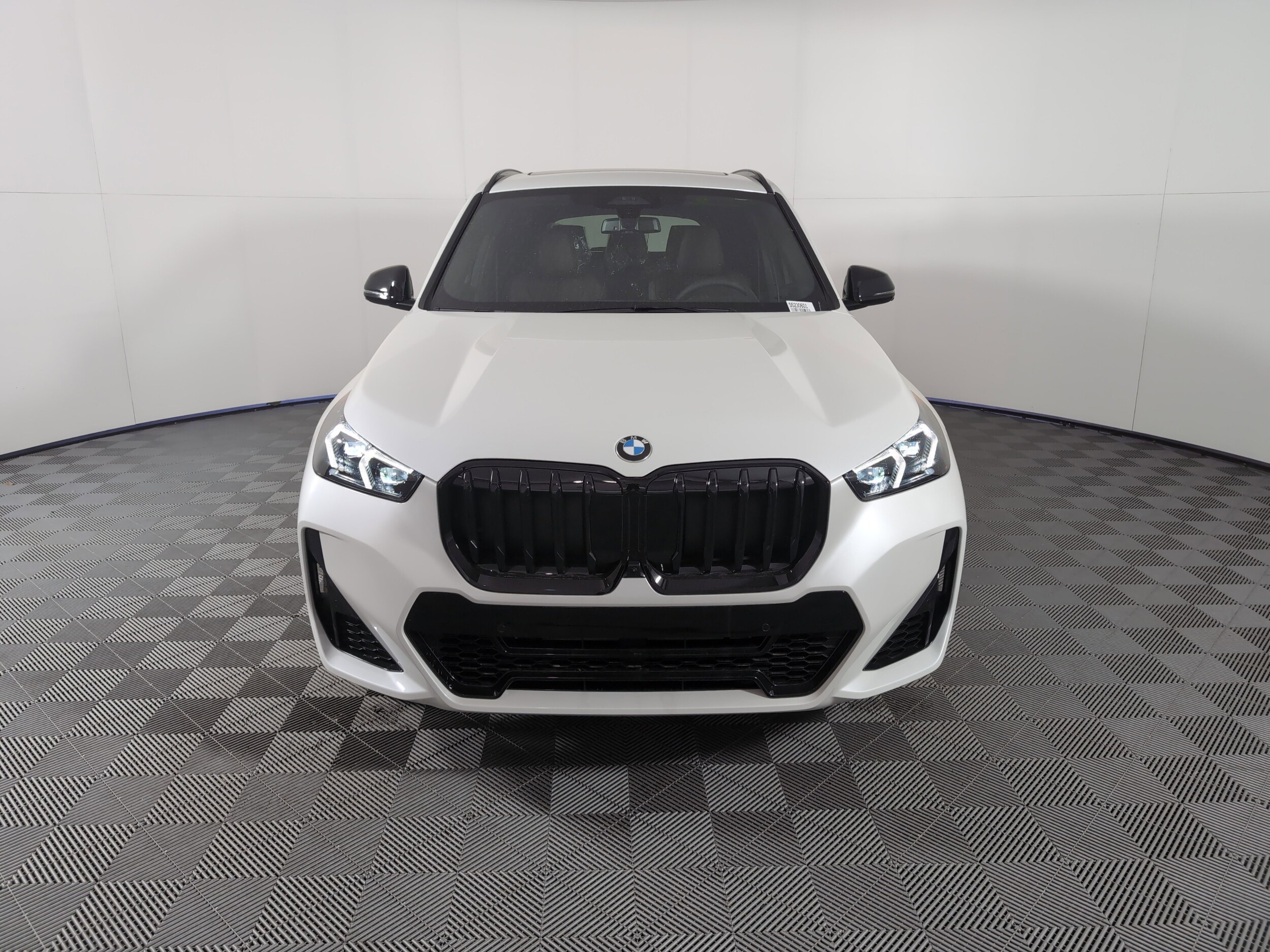 2025 Bmw X1 XDrive28i photo 2
