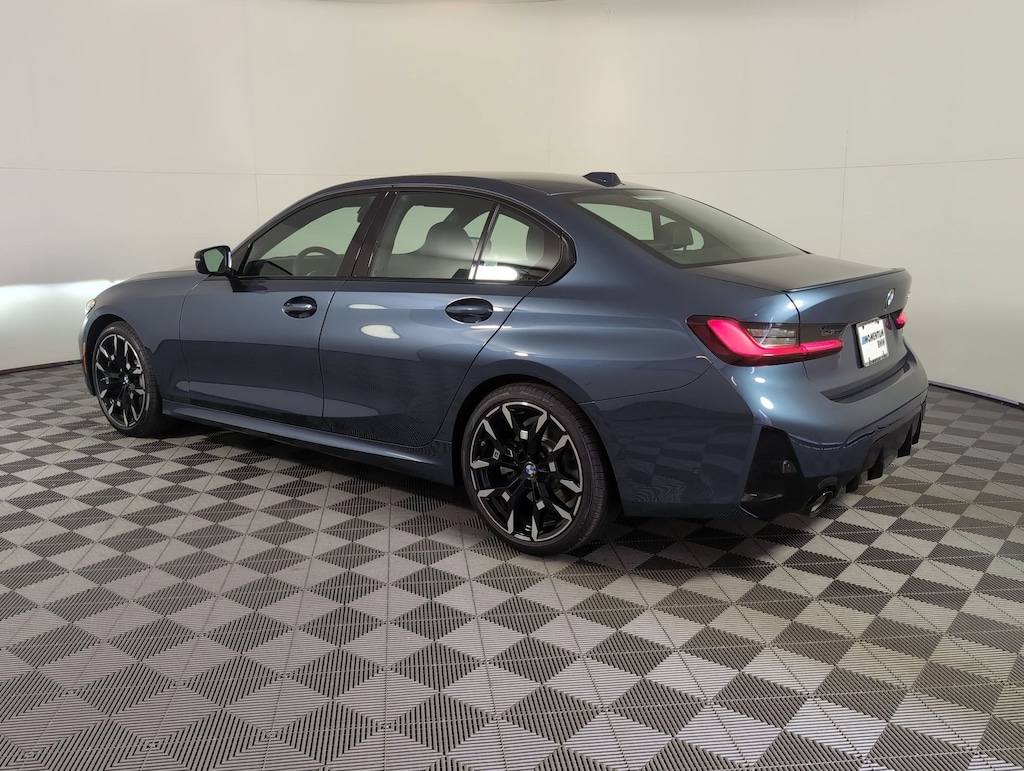 New 2026 BMW 330i NA Sedan