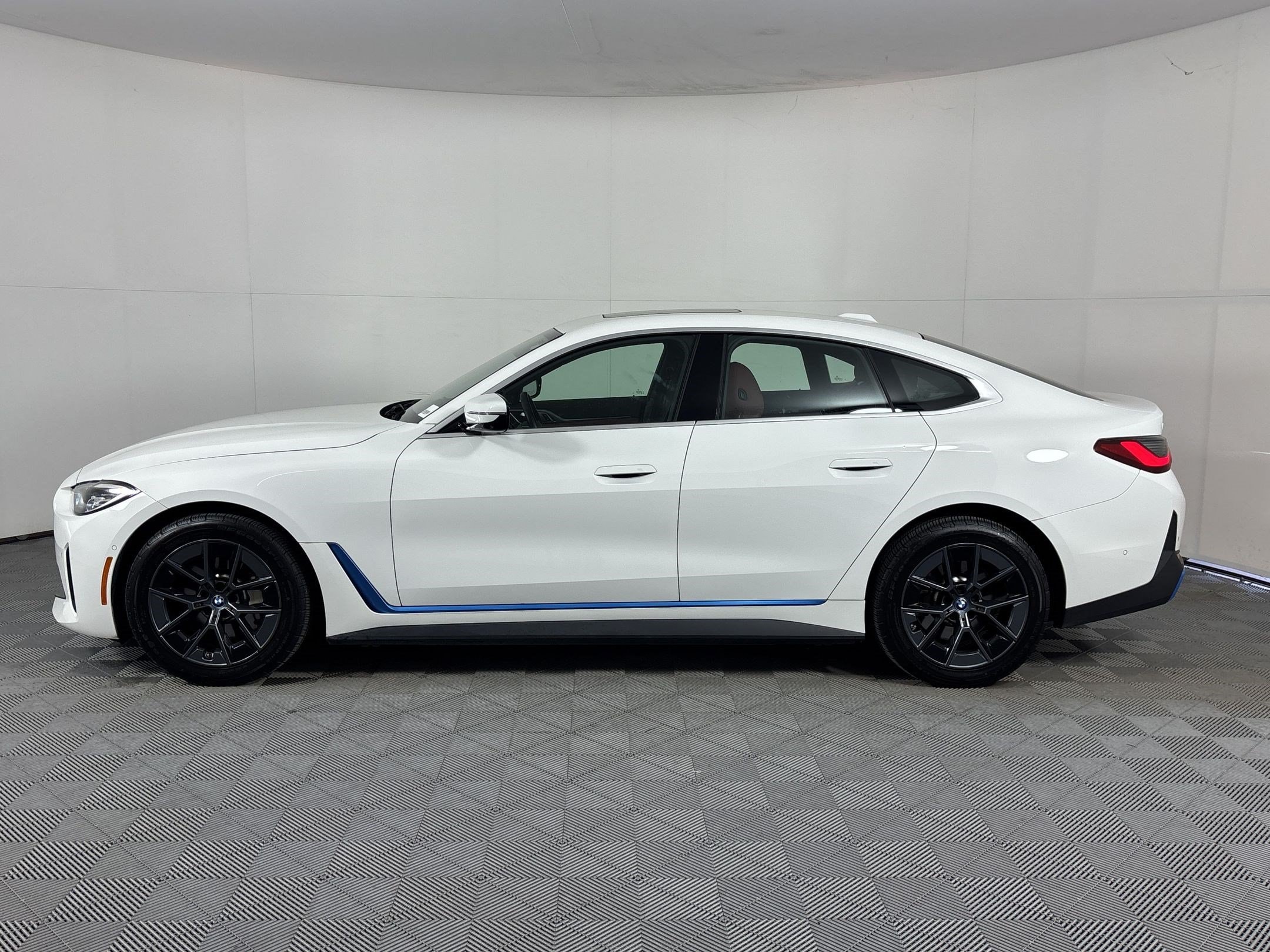 Used 2023 BMW i4 35 with VIN WBY43AW06PFR08755 for sale in Houston, TX