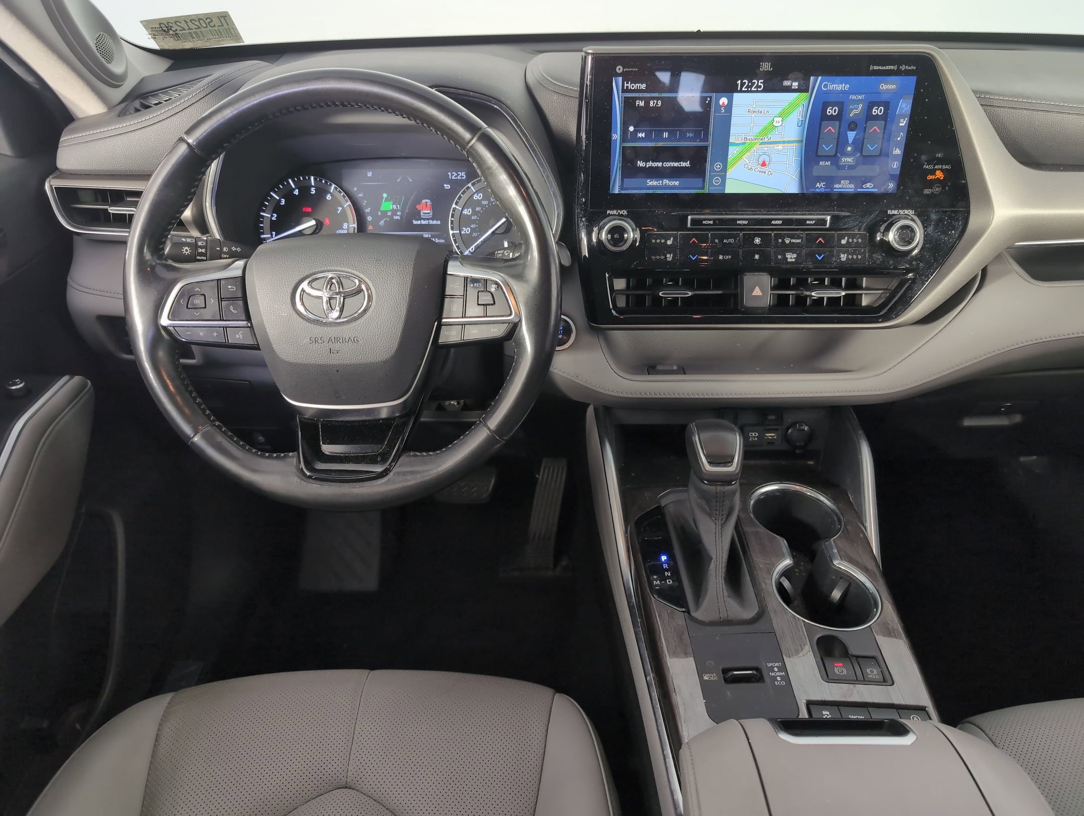 2020 Toyota Highlander Limited photo 2