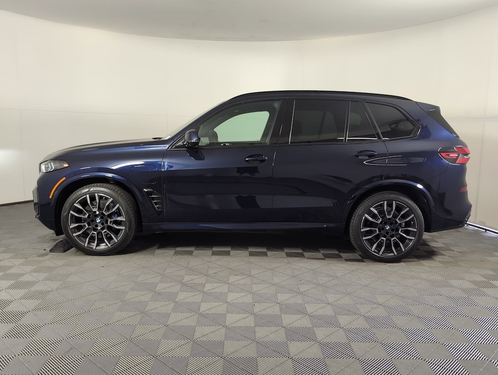 New 2026 BMW X5 PHEV xDrive50e SUV