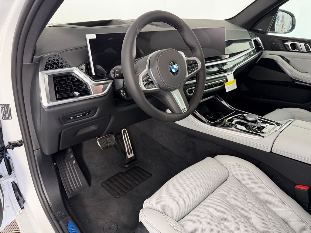 New 2026 BMW X5 sDrive40i SUV