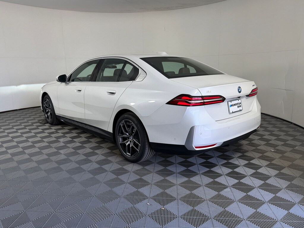 Used 2027 BMW i5 eDrive40 Sedan
