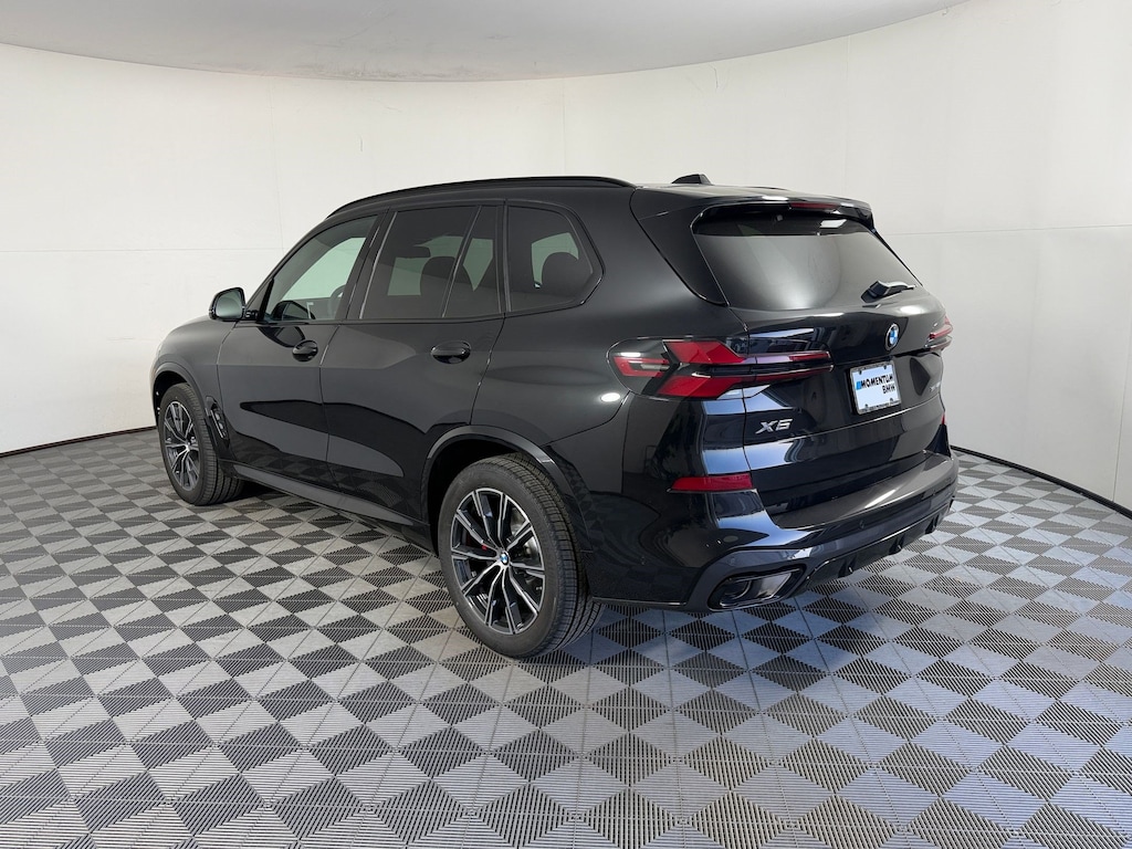 New 2026 BMW X5 sDrive40i SUV