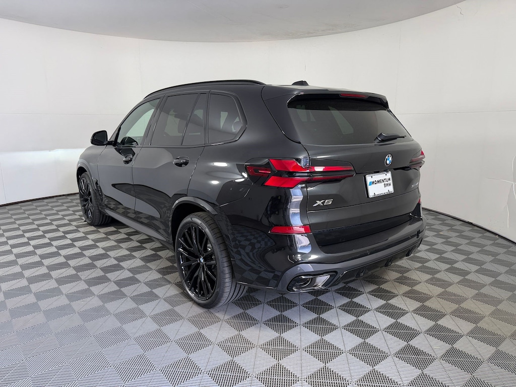 New 2026 BMW X5 sDrive40i SUV