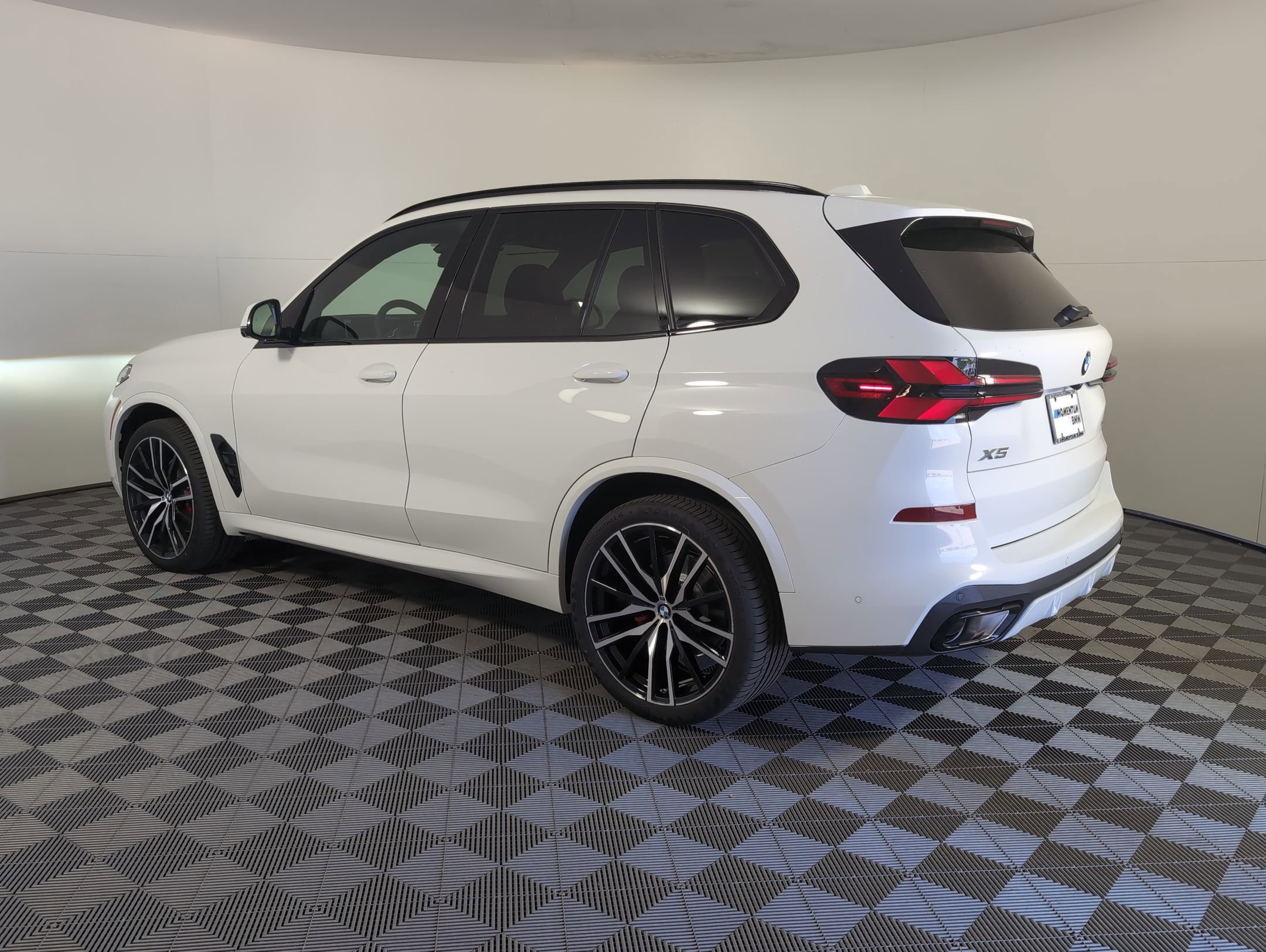 2026 Bmw X5 sDrive40i photo 3