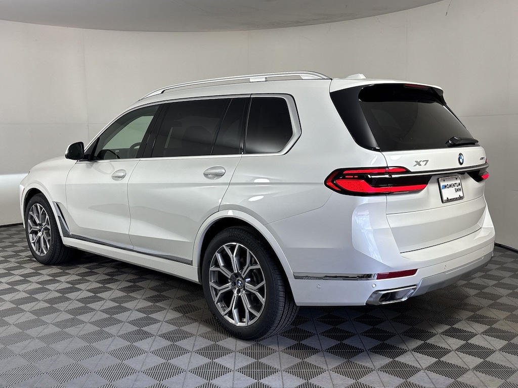 New 2027 BMW X7 xDrive40i SUV