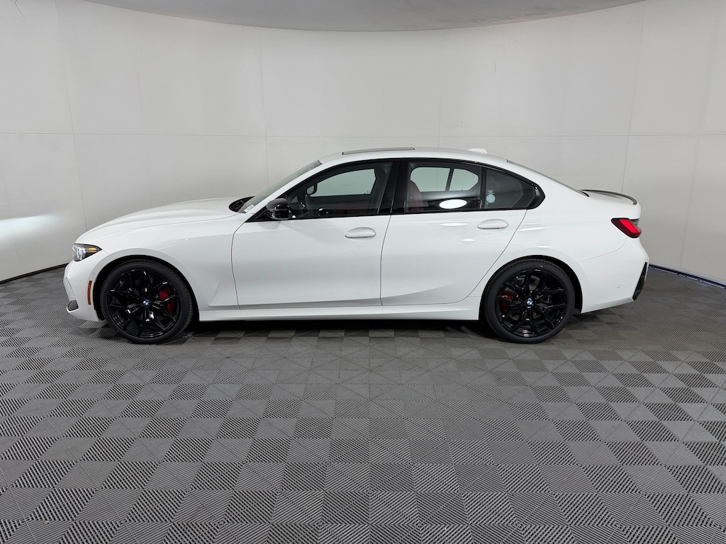 New 2026 BMW 330i Sedan