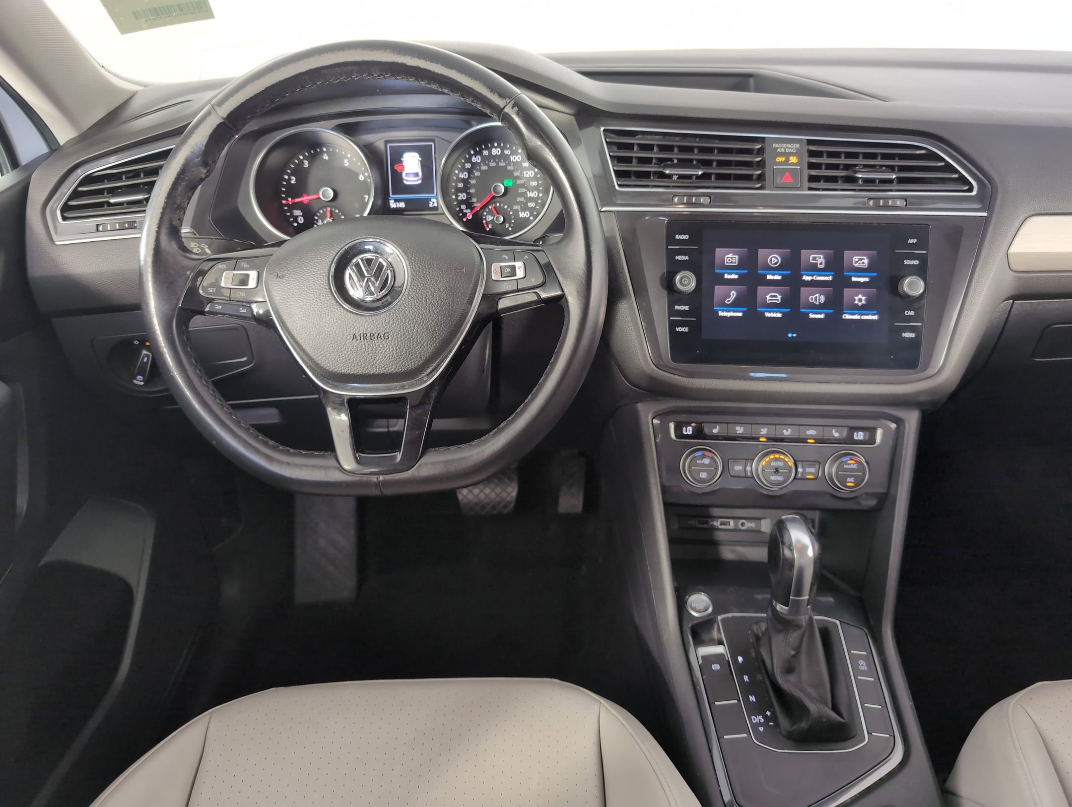 2018 Volkswagen Tiguan SE photo 4