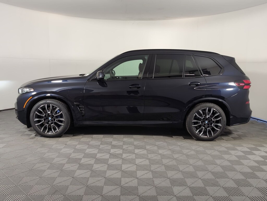 New 2026 BMW X5 PHEV xDrive50e SUV