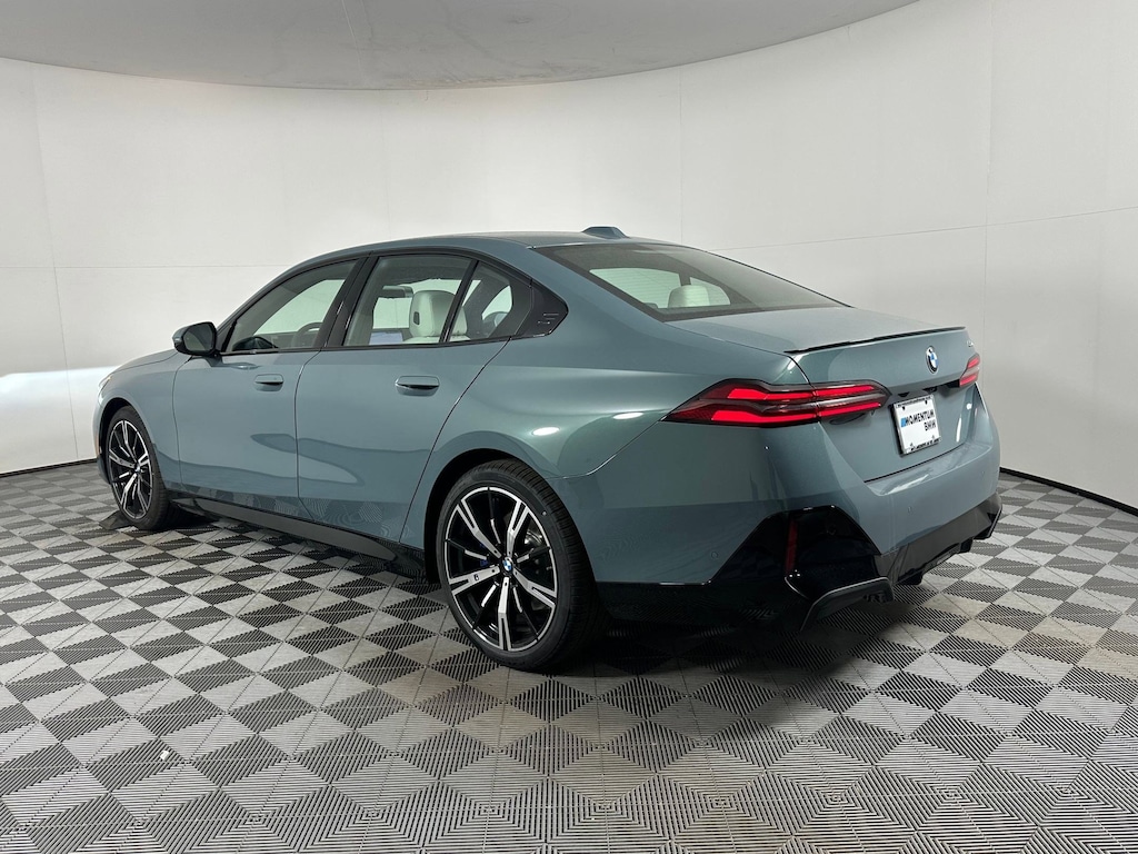 Used 2026 BMW 530i Sedan