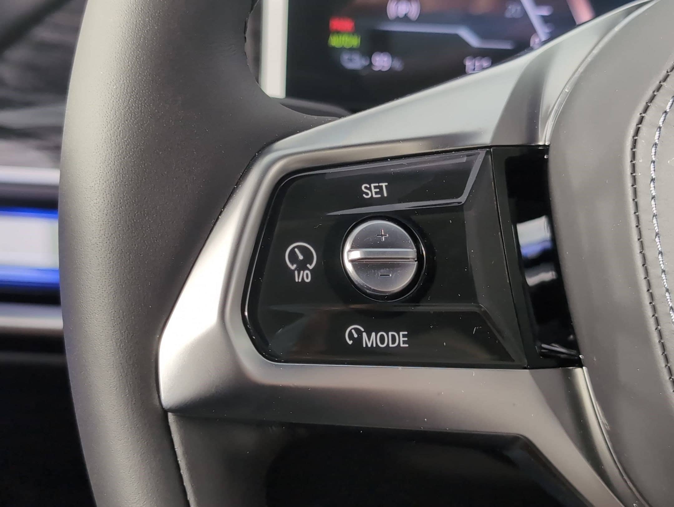 2025 BMW i7 50 - Photo 14