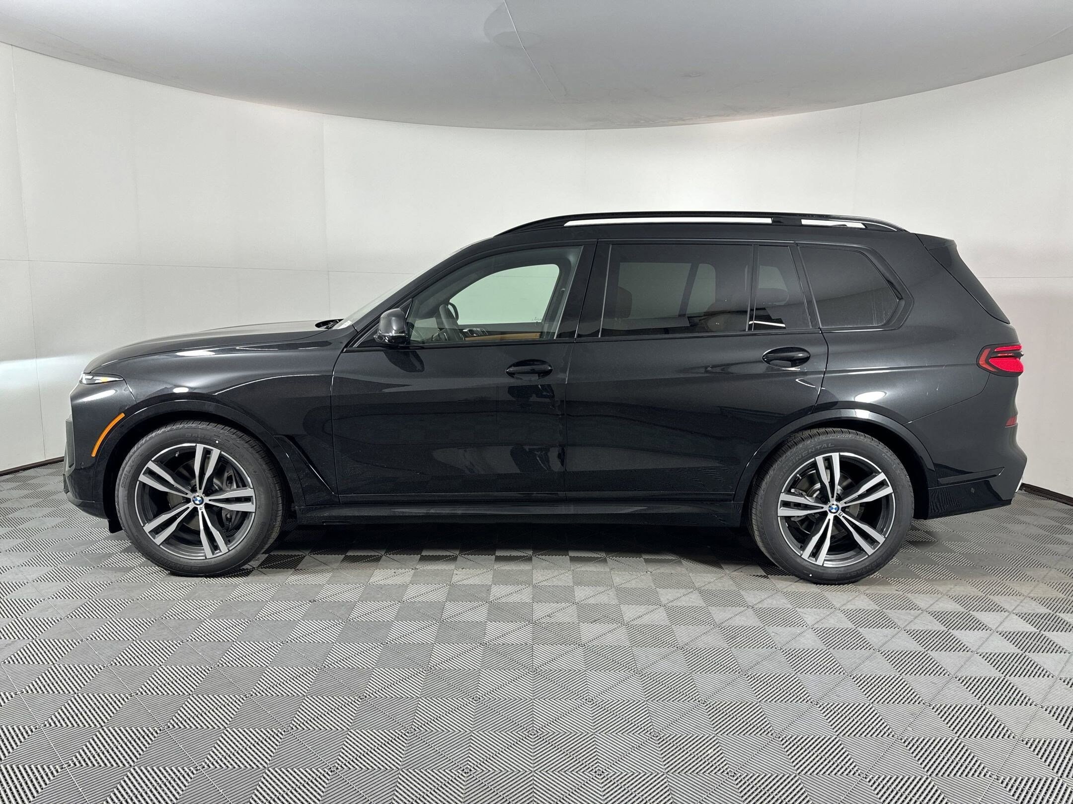 2026 Bmw X7 xDrive40i photo 2