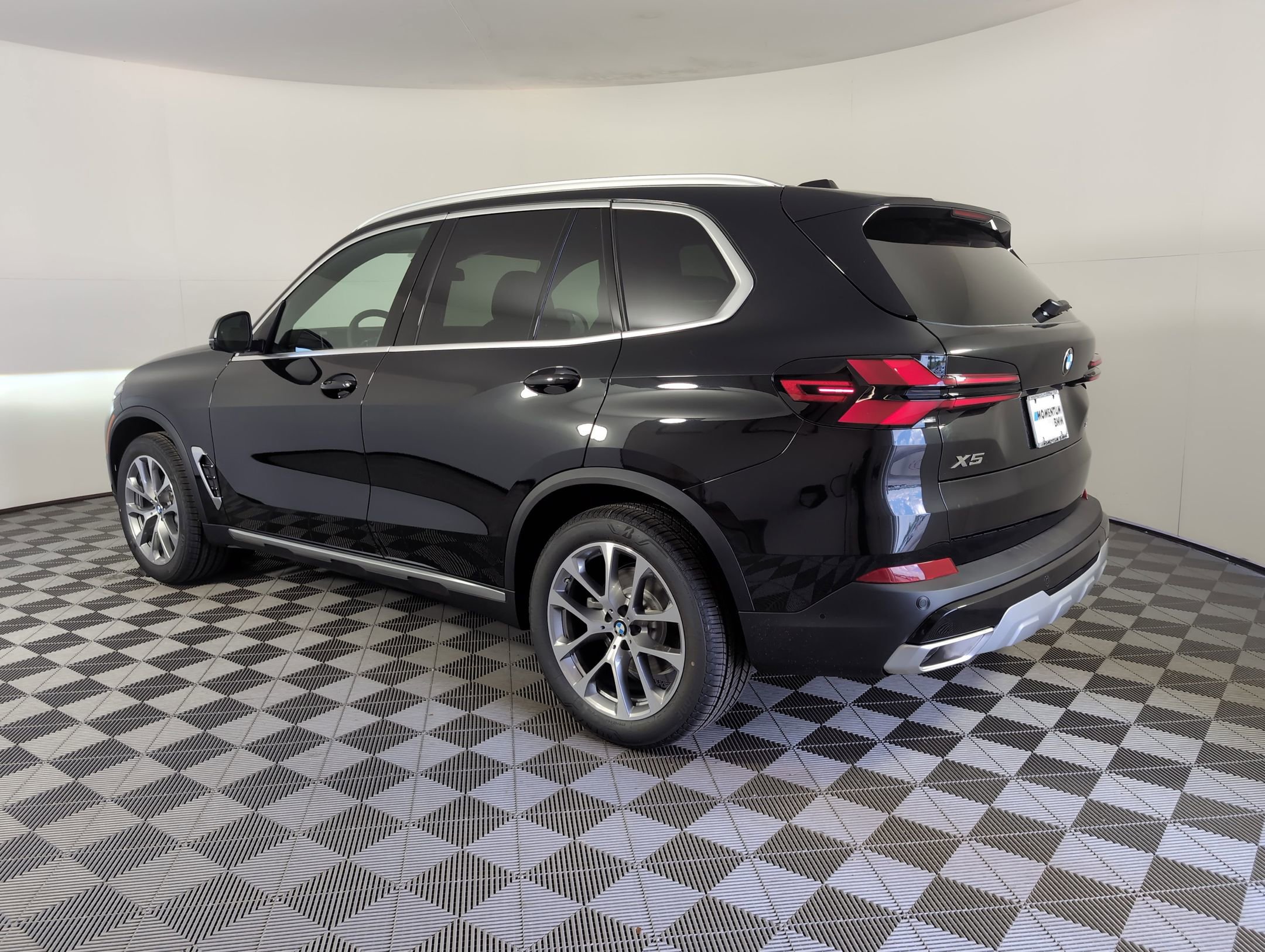 2026 Bmw X5 sDrive40i photo 3