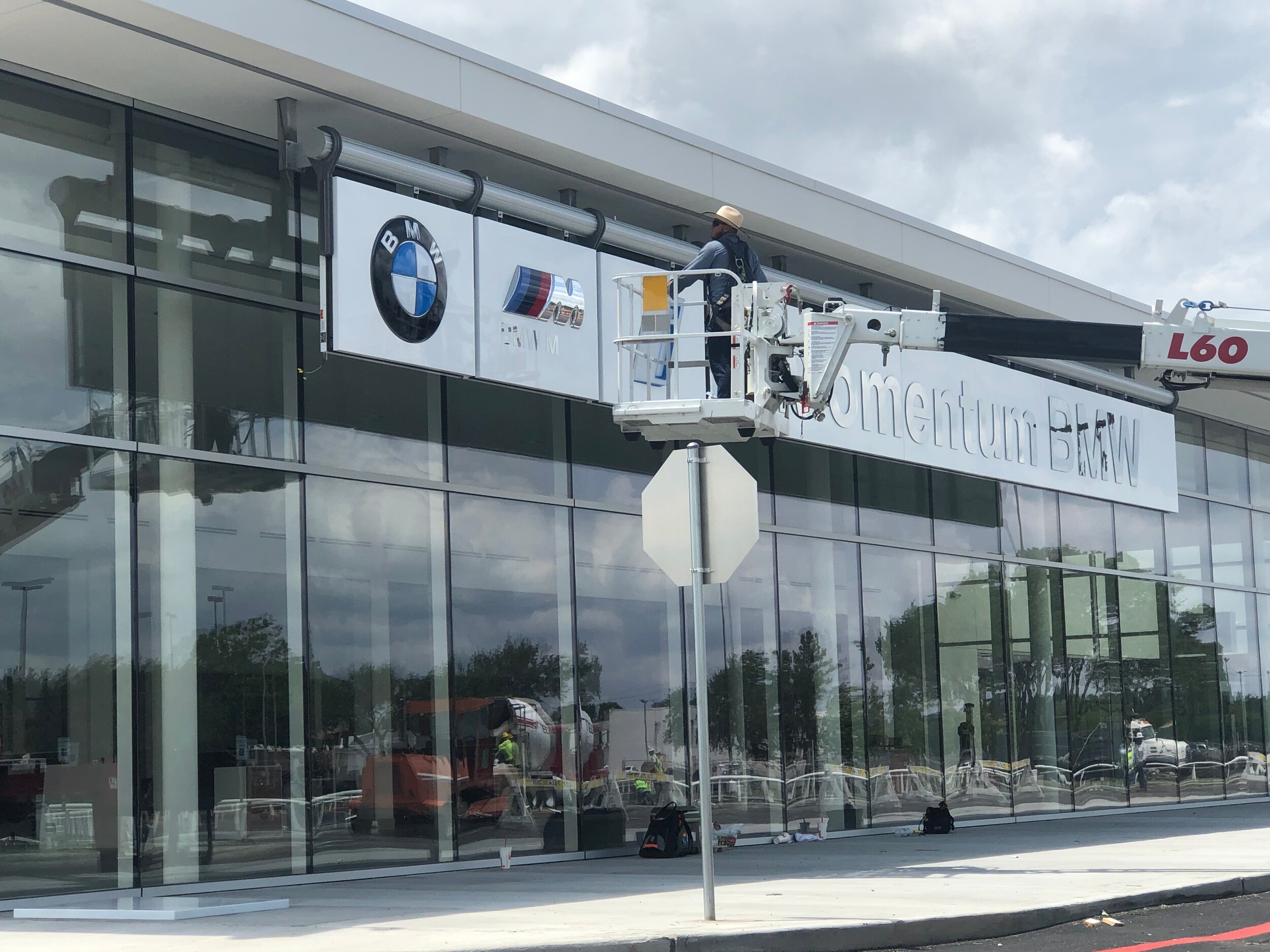 bmw dealer