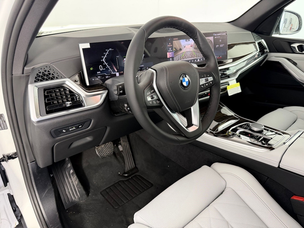 New 2026 BMW X5 sDrive40i SUV