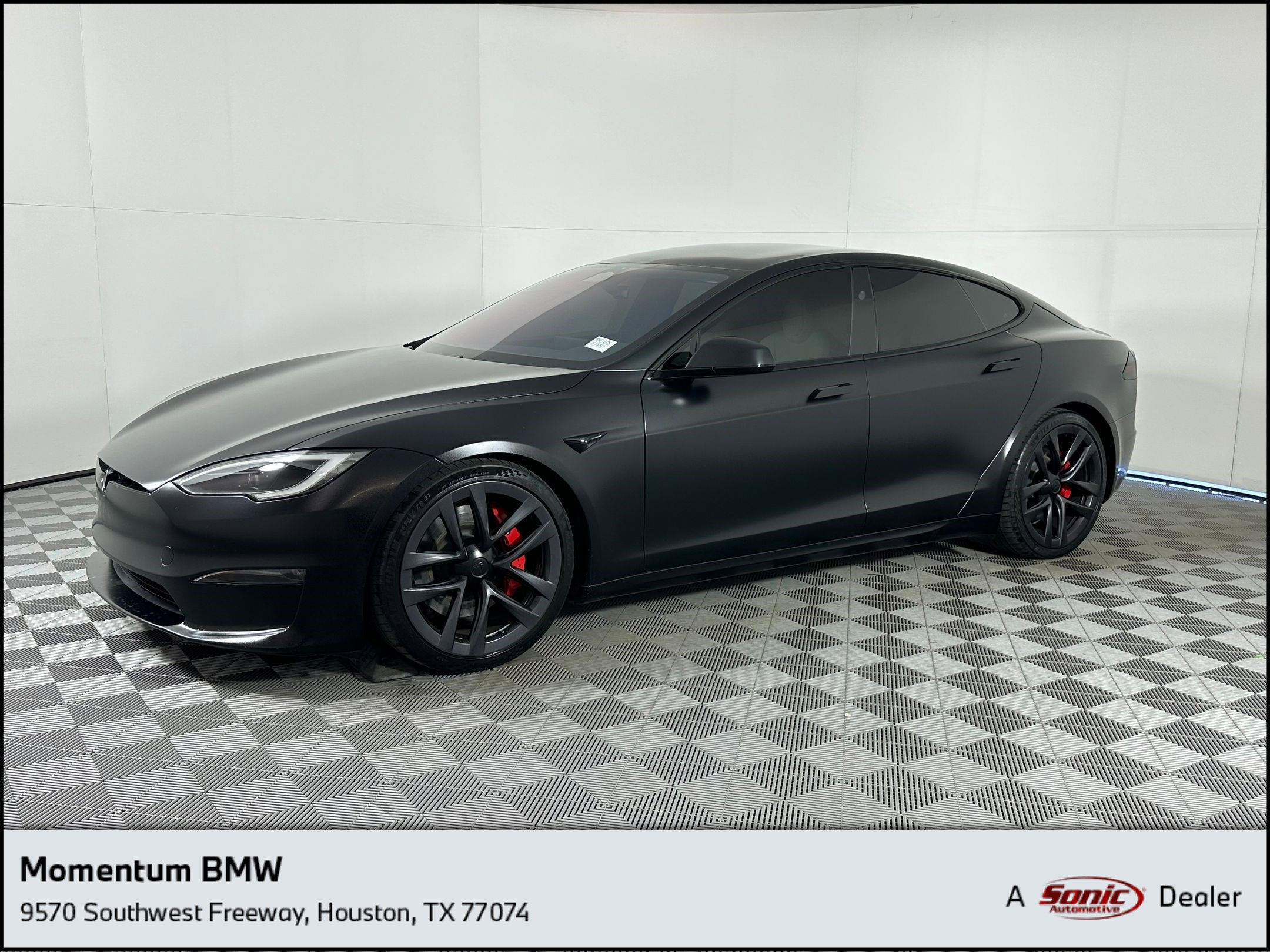 2023 Tesla Model S Plaid's photo