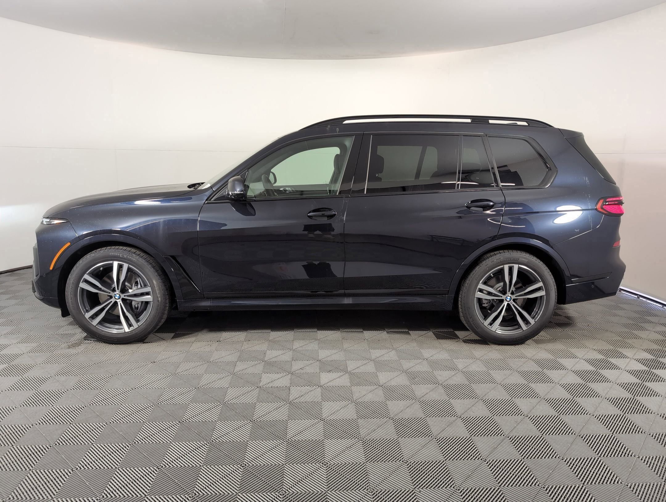 2026 Bmw X7 xDrive40i photo 2