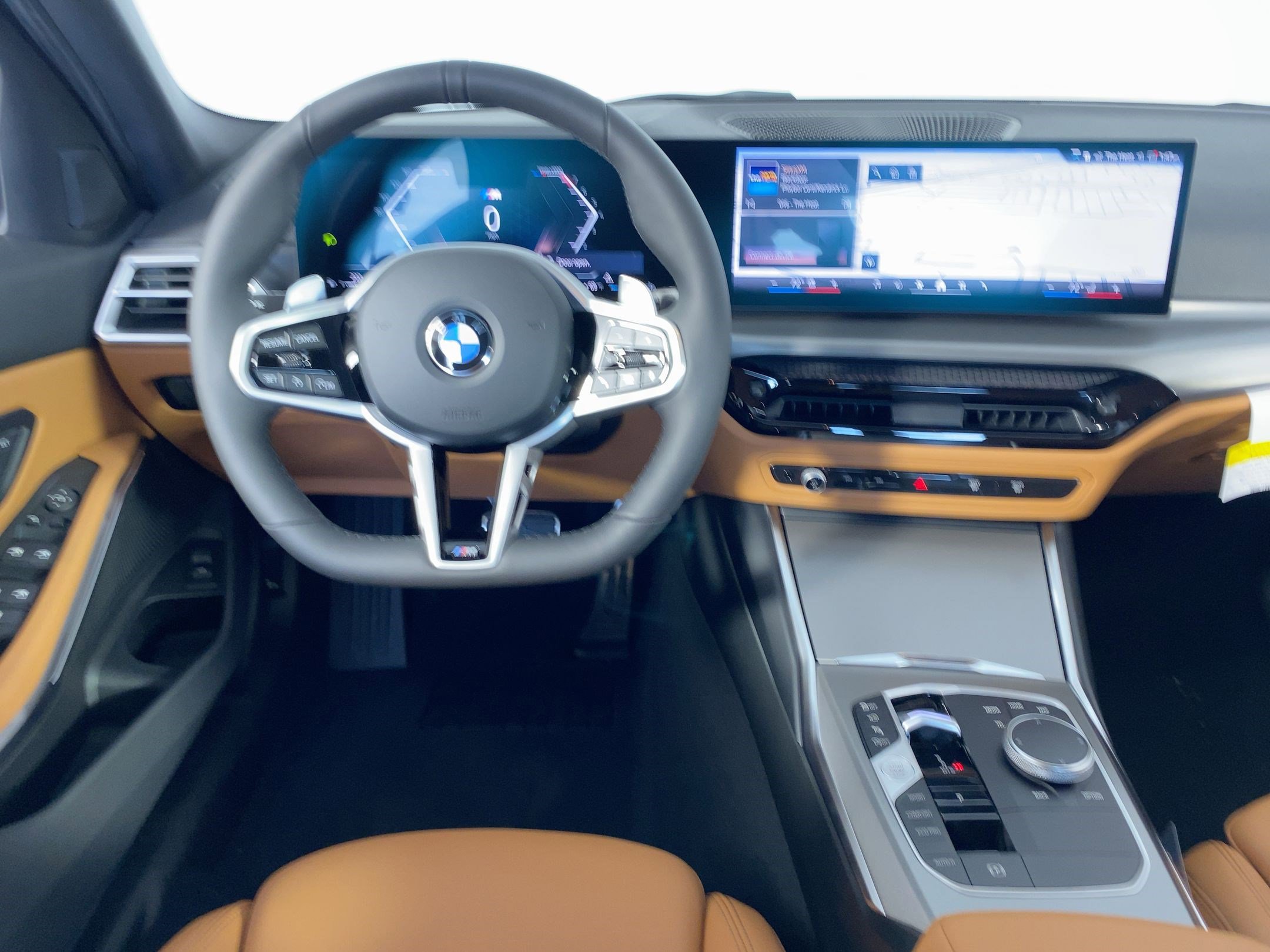 2026 Bmw 330i Sedan photo 4