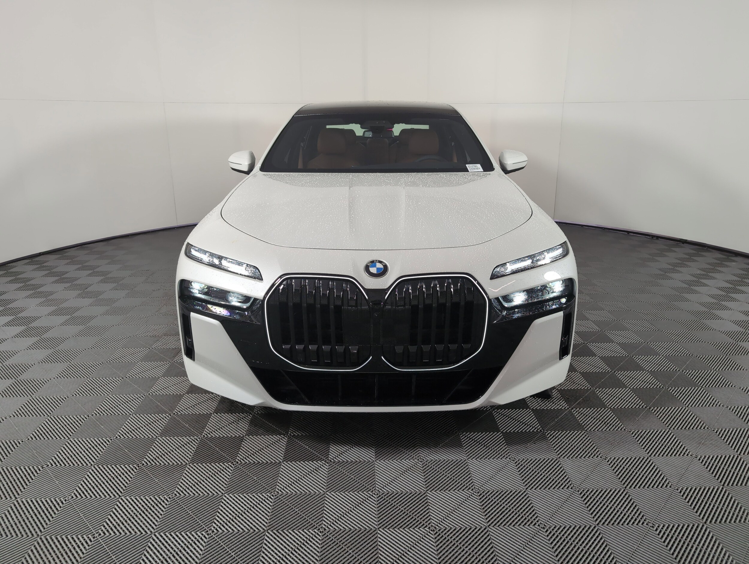 2025 Bmw 760i xDrive photo 2