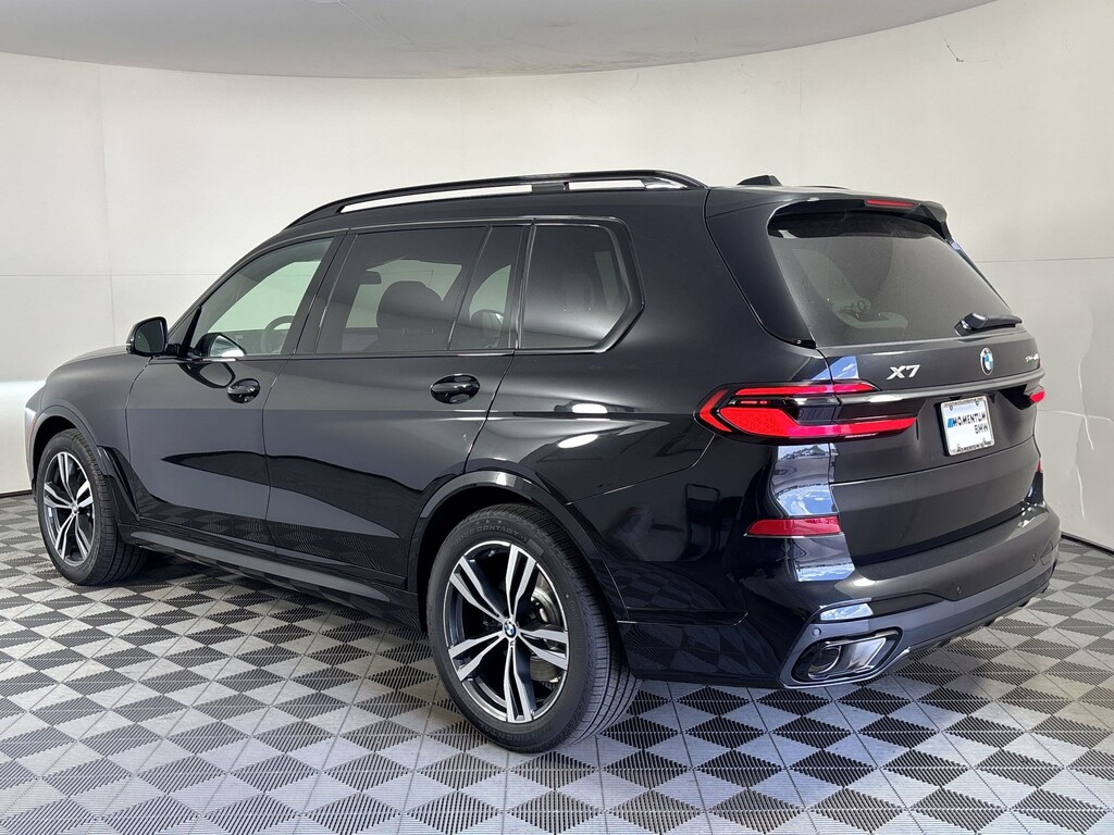 New 2027 BMW X7 xDrive40i SUV