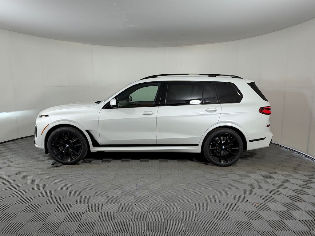 New 2027 BMW X7 xDrive40i SUV