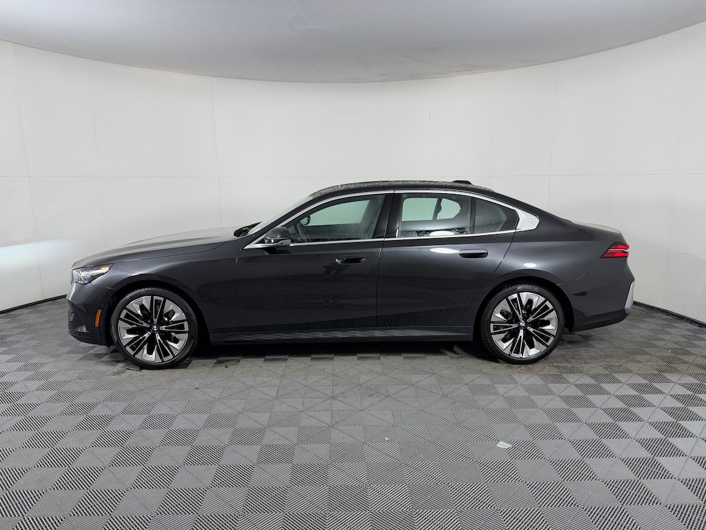 Used 2026 BMW 530i Sedan