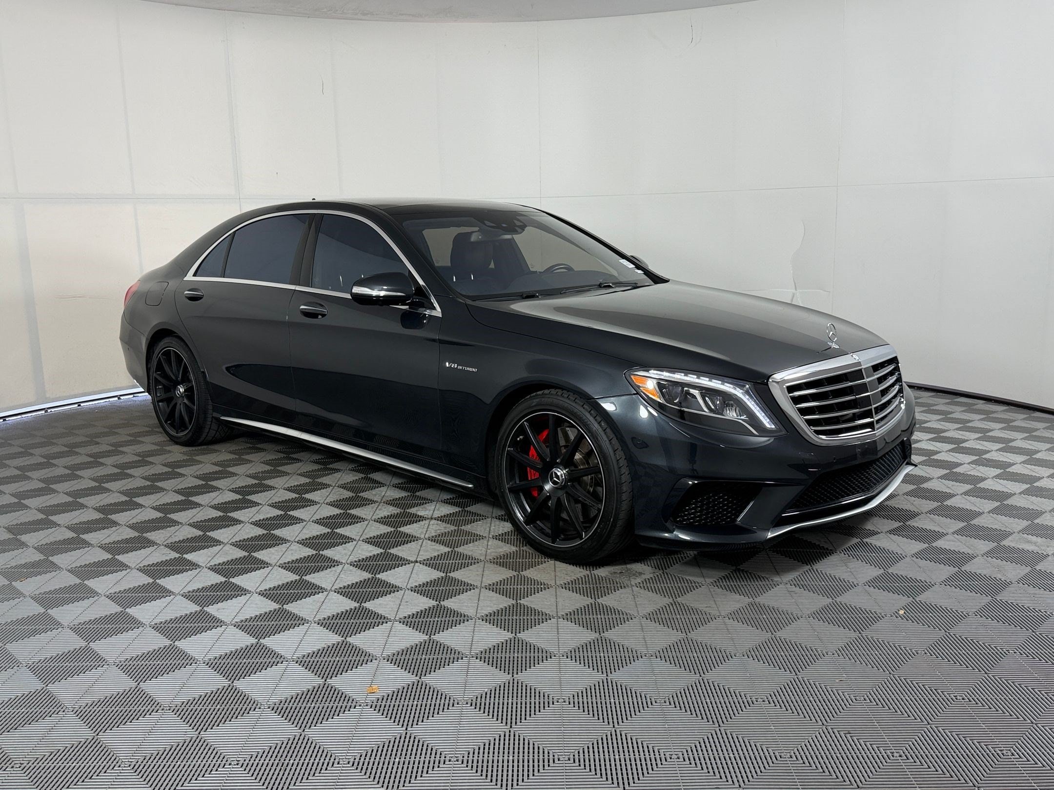 S 63 AMG 4MATIC Sedan