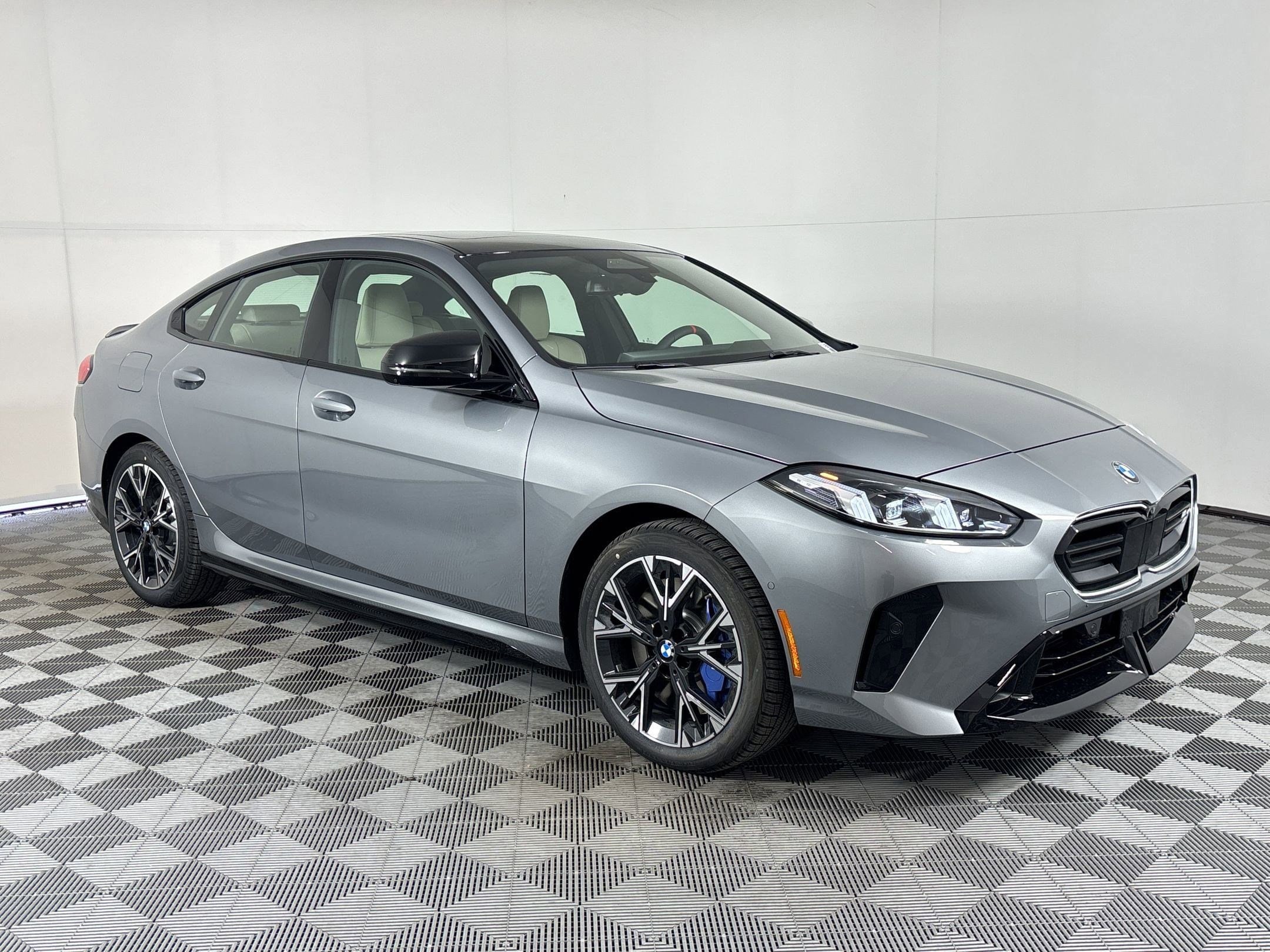 M235i XDrive Gran Coupe