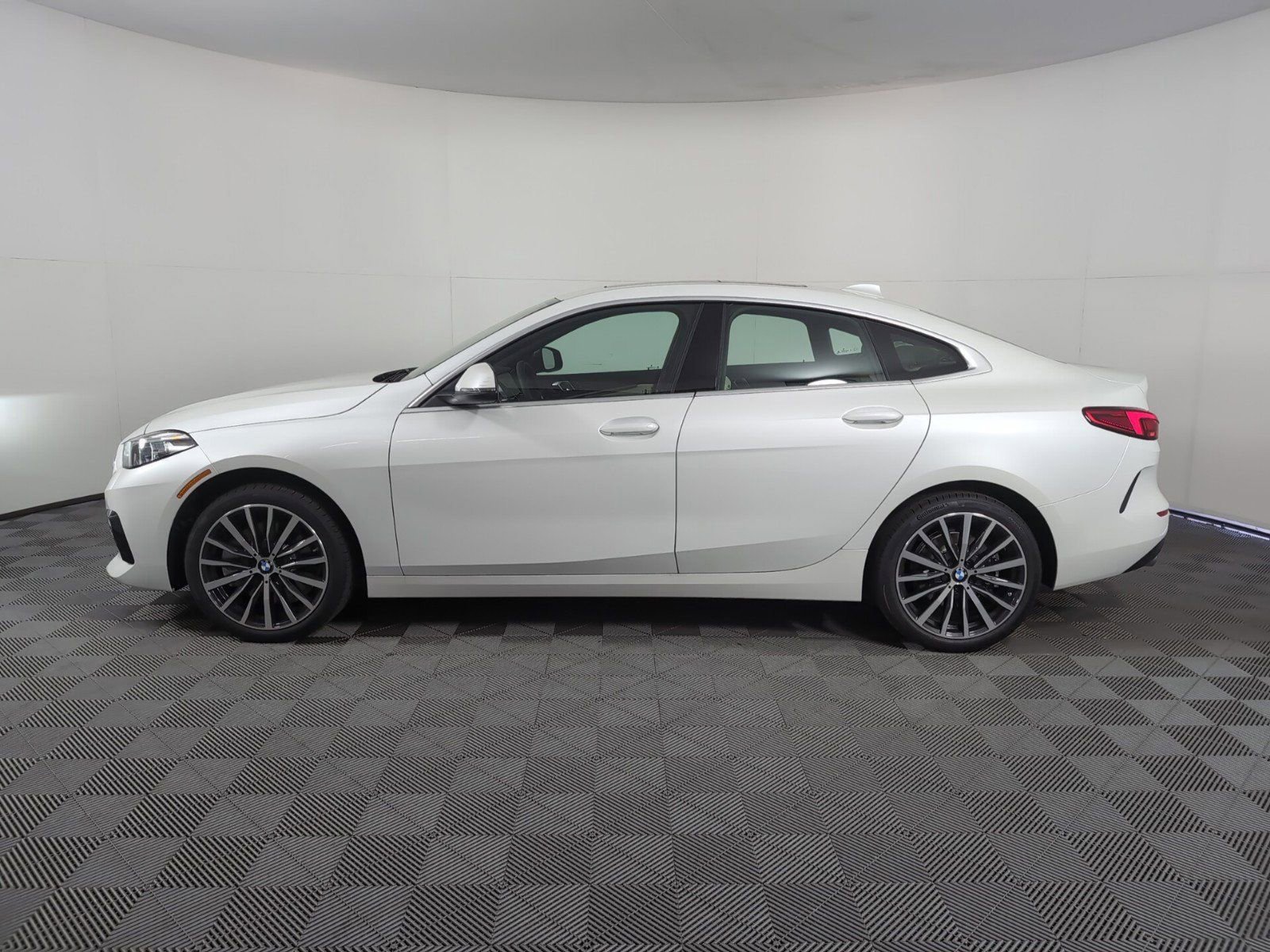 2024 Bmw 228i sDrive Gran Coupe photo 2