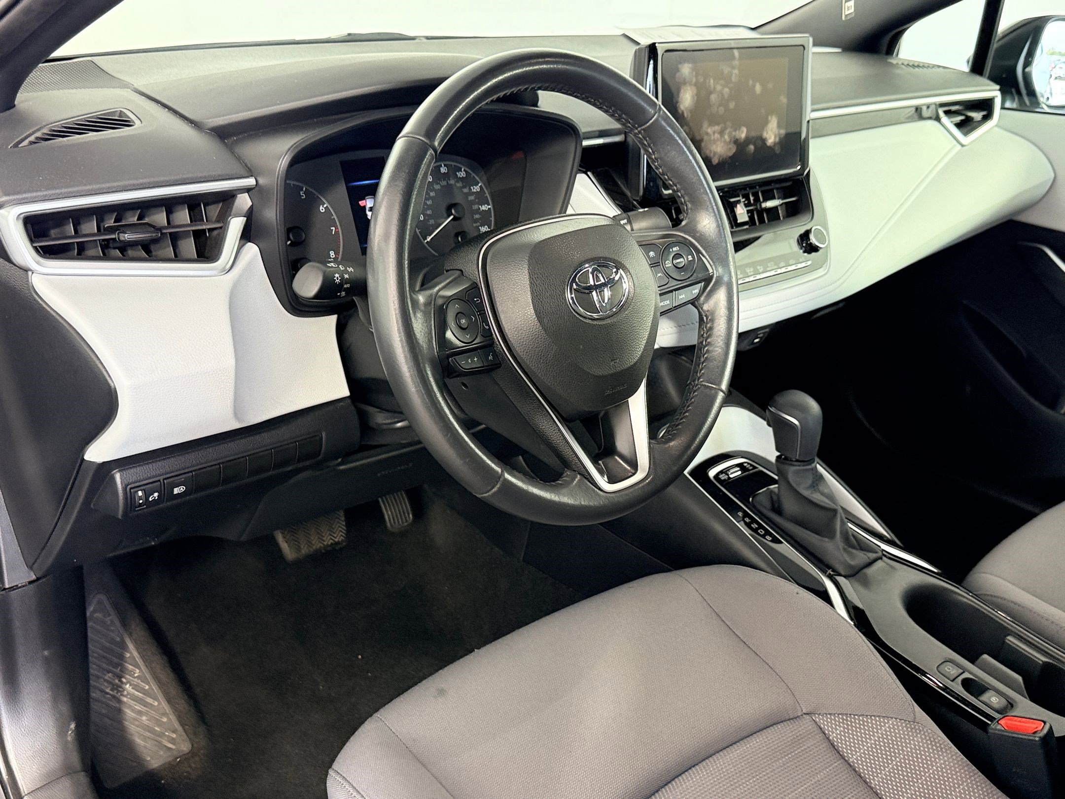 2024 Toyota Corolla SE photo 4