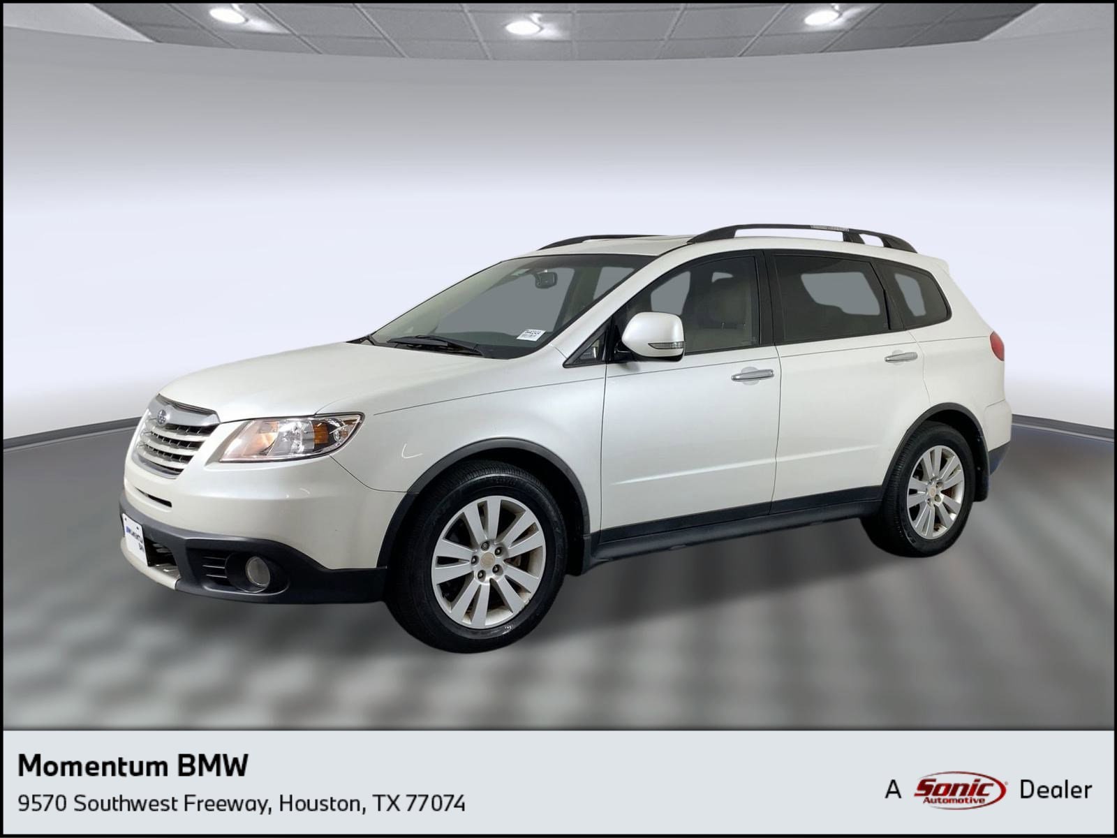 2011 Subaru Tribeca Limited's photo