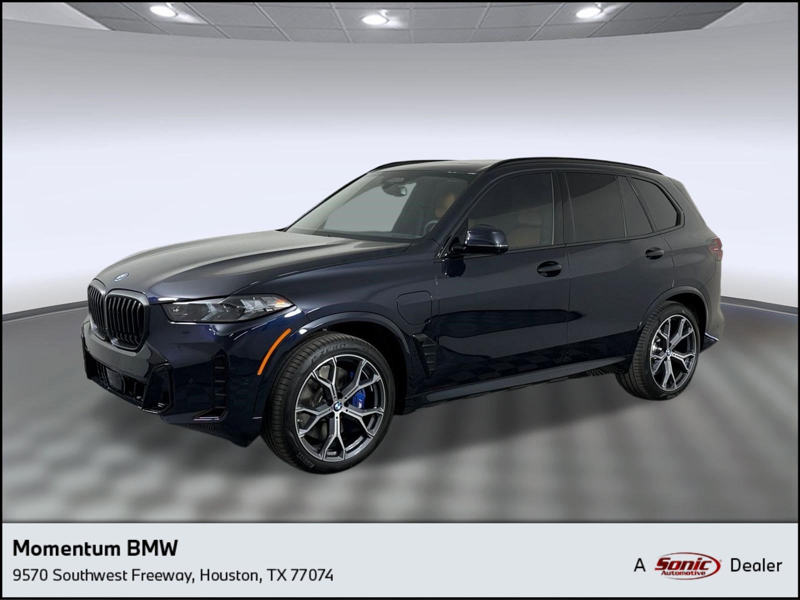 2026 BMW X5 xDrive50e's photo