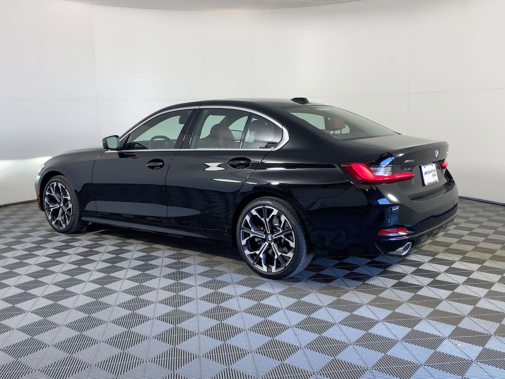 New 2026 BMW 330i xDrive Sedan