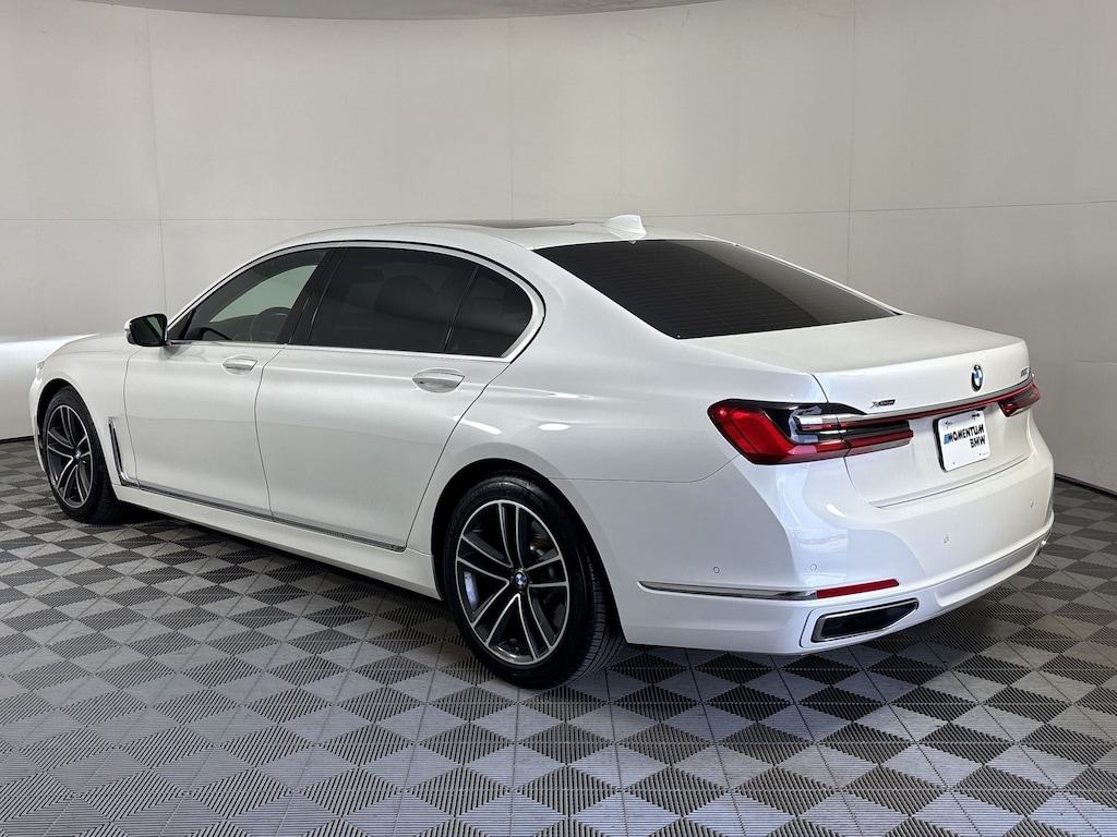 Used 2022 BMW 750i xDrive Sedan