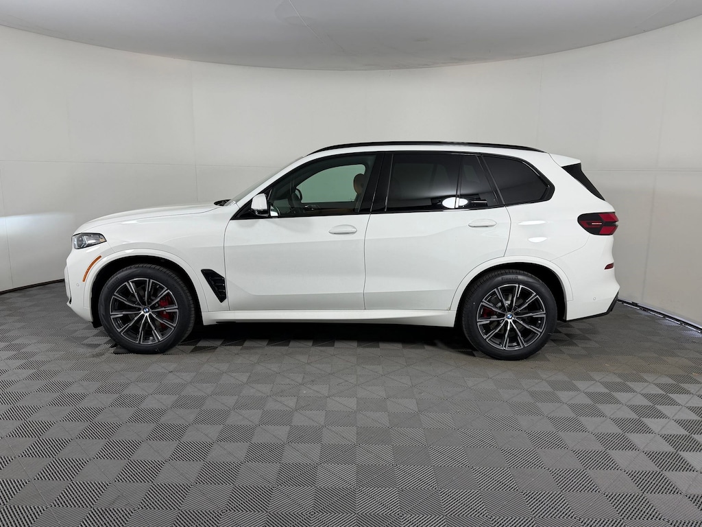 New 2026 BMW X5 sDrive40i SUV