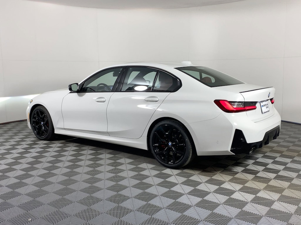 New 2026 BMW 330i Sedan