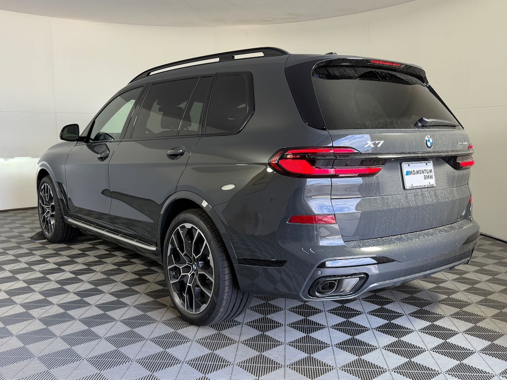 New 2026 BMW X7 xDrive40i SUV