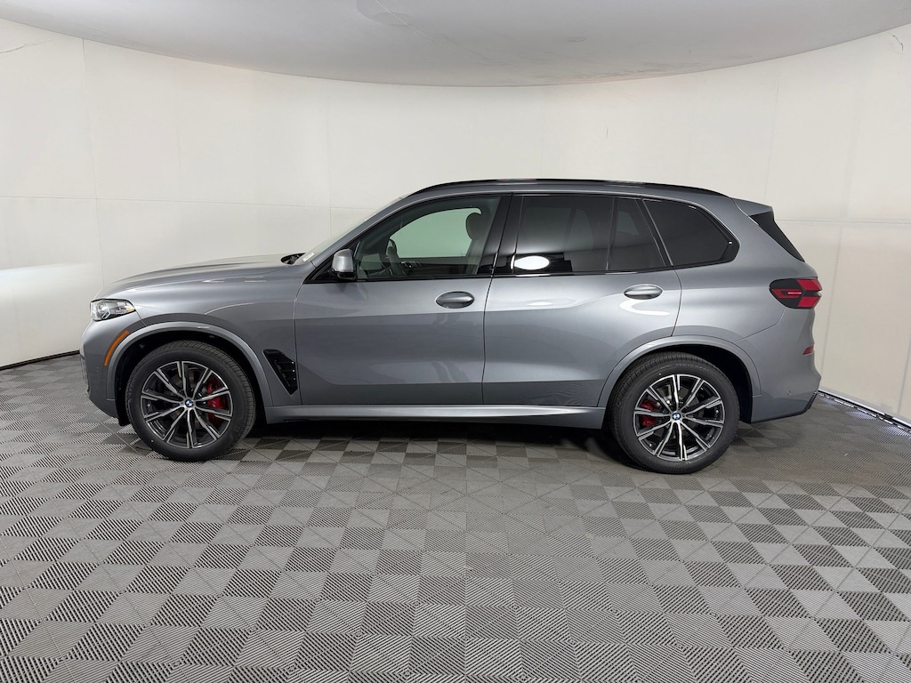 New 2026 BMW X5 sDrive40i SUV