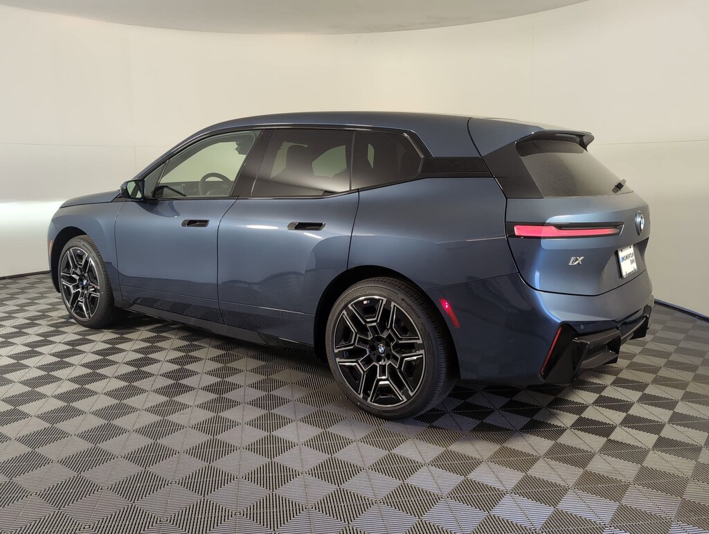 New 2026 BMW iX xDrive45 SUV