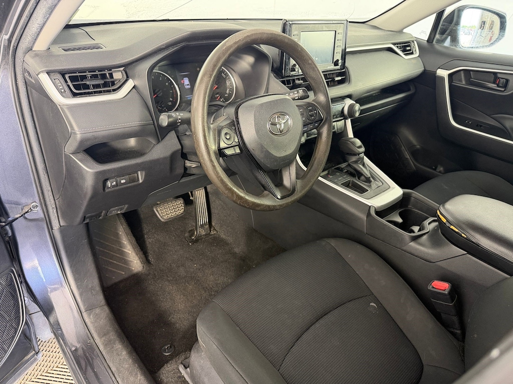 Used 2021 Toyota RAV4 LE SUV
