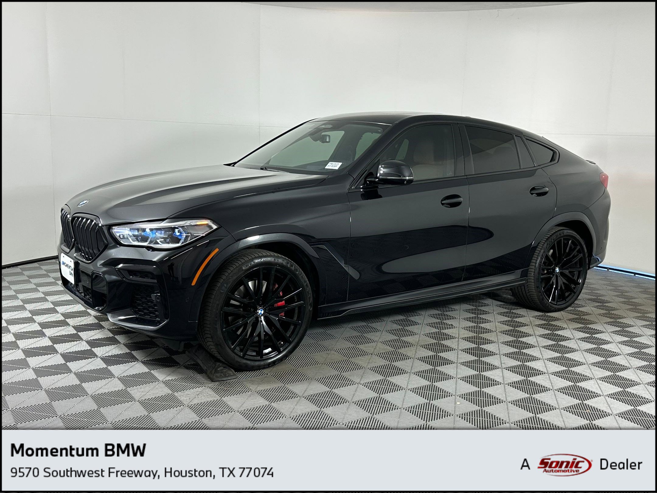 2023 BMW X6 40i's photo