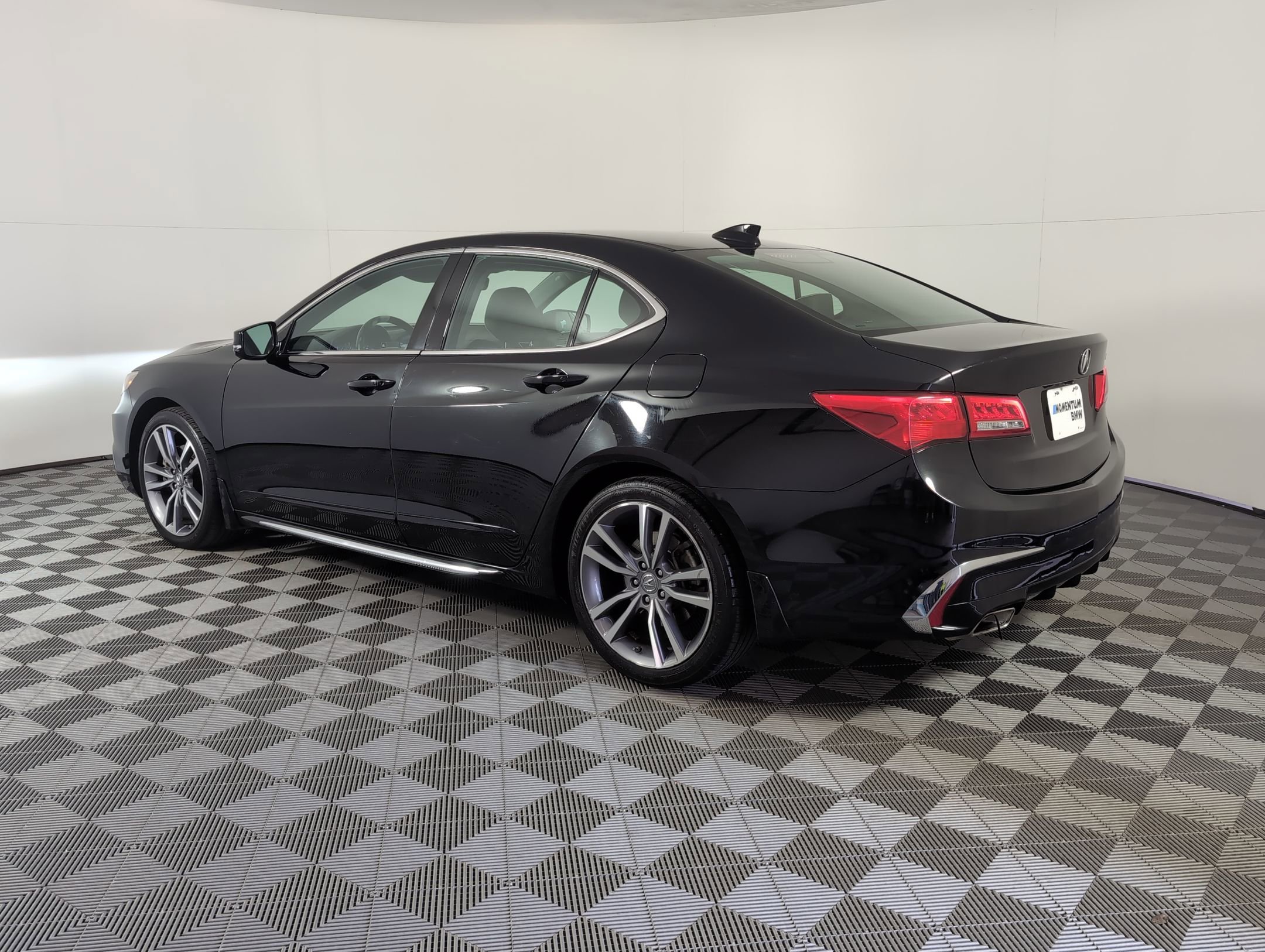 2019 Acura TLX 3.5L Technology photo 3