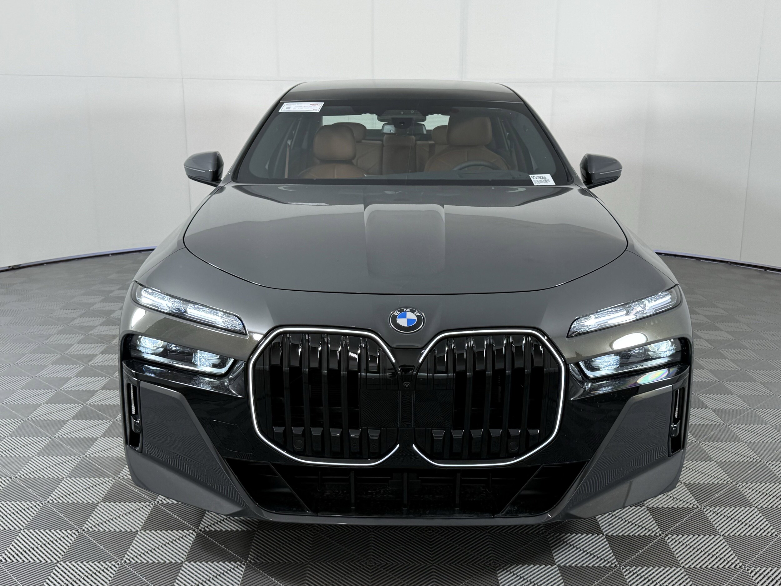 2025 Bmw 760i xDrive photo 2