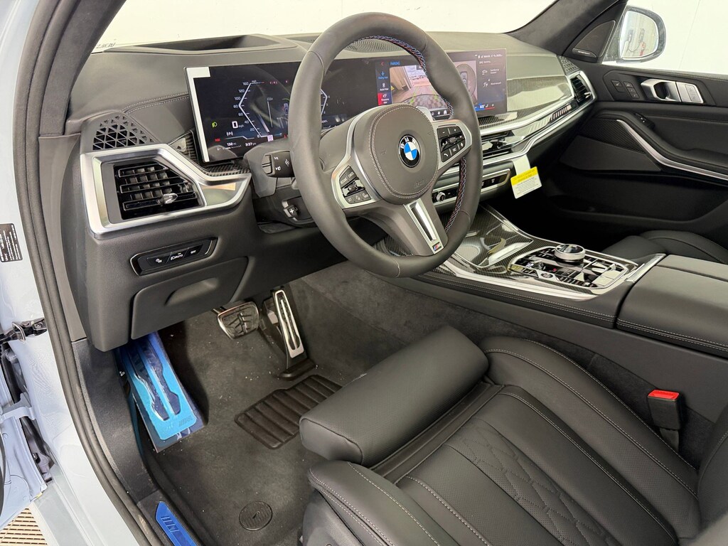 New 2027 BMW X7 M60i SUV