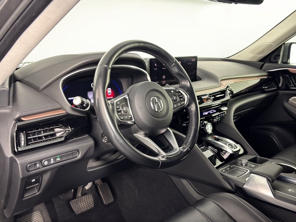 Used 2022 Acura MDX FWD with Technology Package SUV