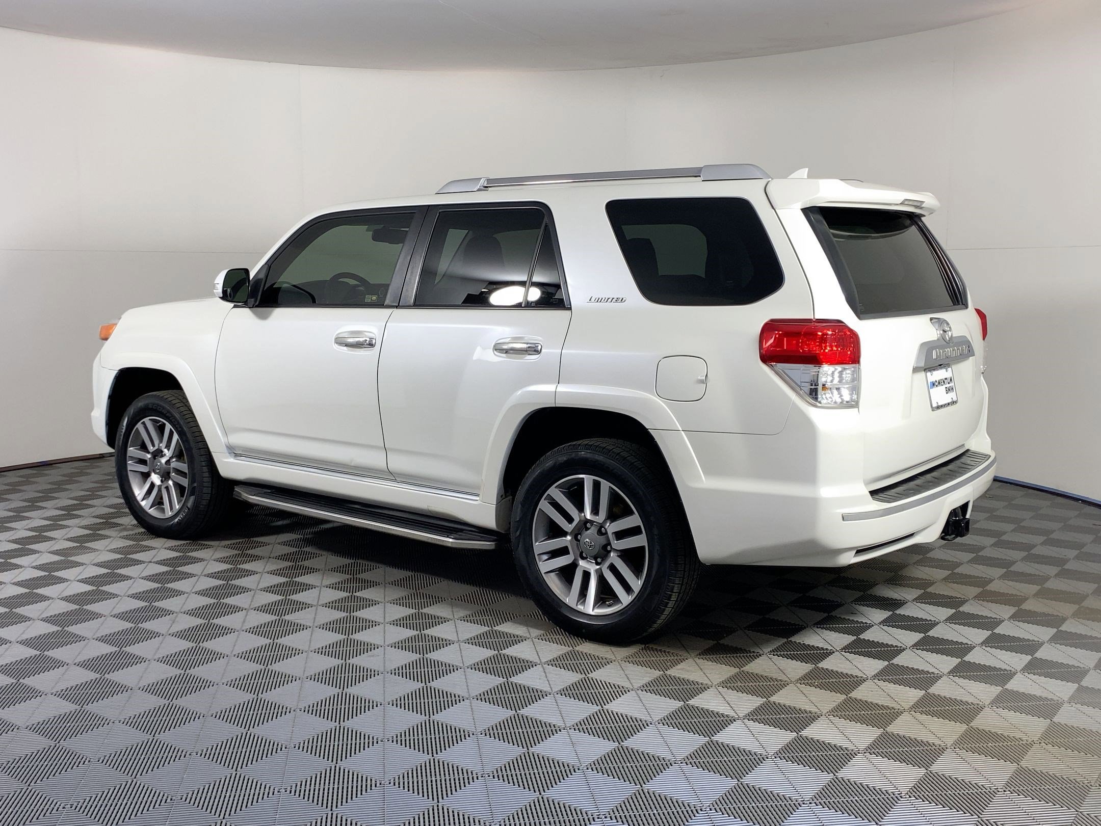 2013 Toyota 4Runner Limited photo 3