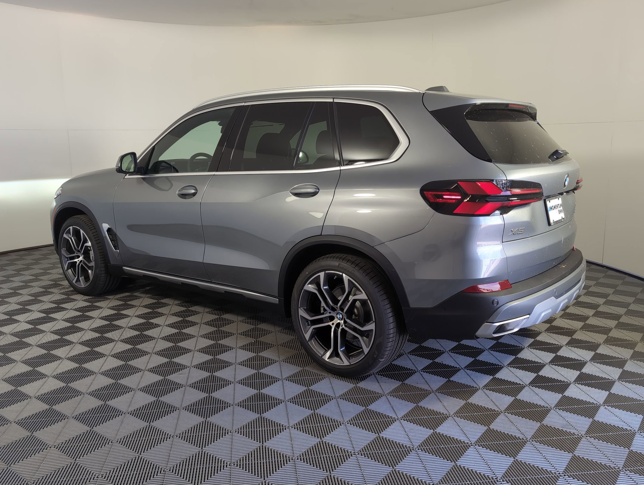 2026 Bmw X5 sDrive40i photo 3