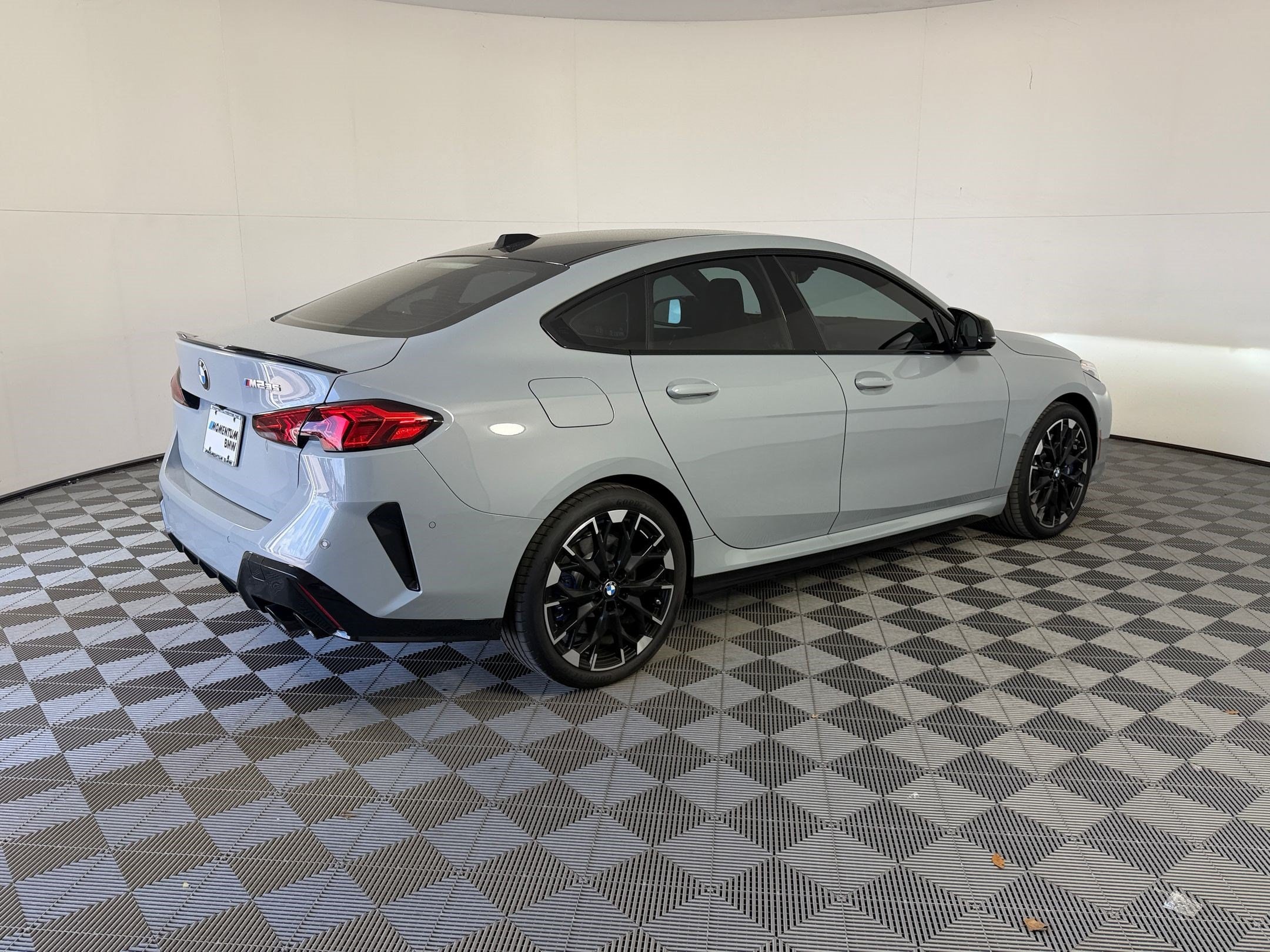 2026 BMW 2 Series M235 - Photo 9